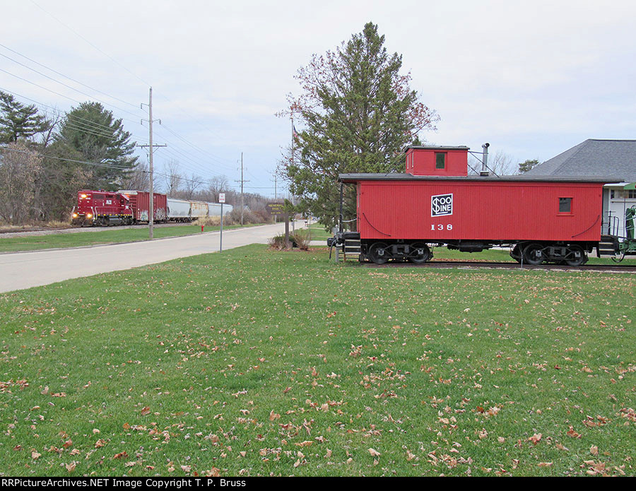 HLCX 1042 and SOO 138